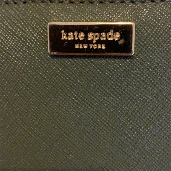 Authentic Kate Spade Stacy wallet. - Picture 4 of 4